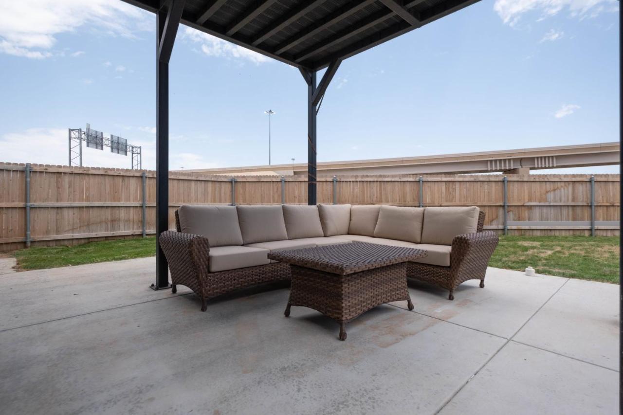 Appartamento Dragon On Taylor St Amarillo Esterno foto
